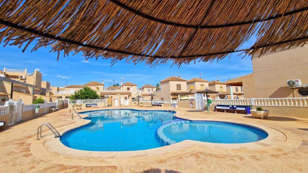 Main image of property: Valencia, Alicante, Los Altos