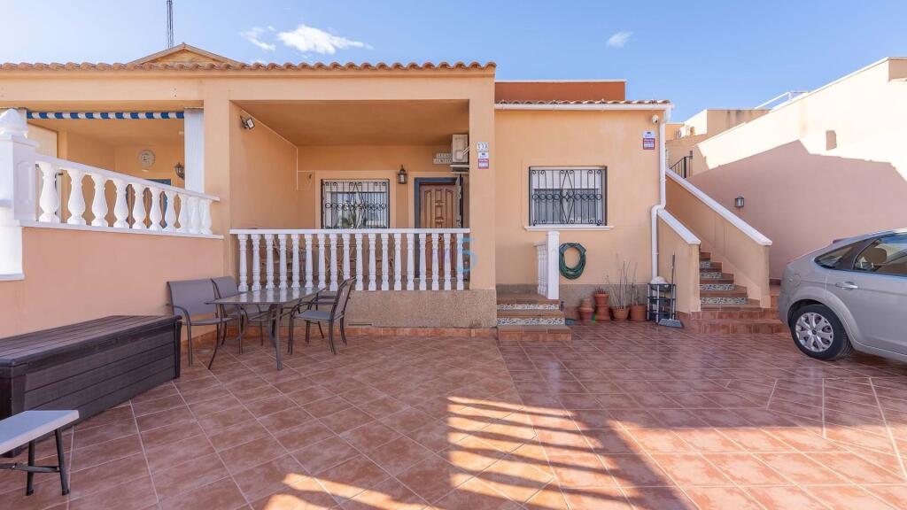 Main image of property: Valencia, Alicante, Punta Prima