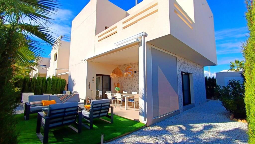 Main image of property: Valencia, Alicante, La Finca Golf