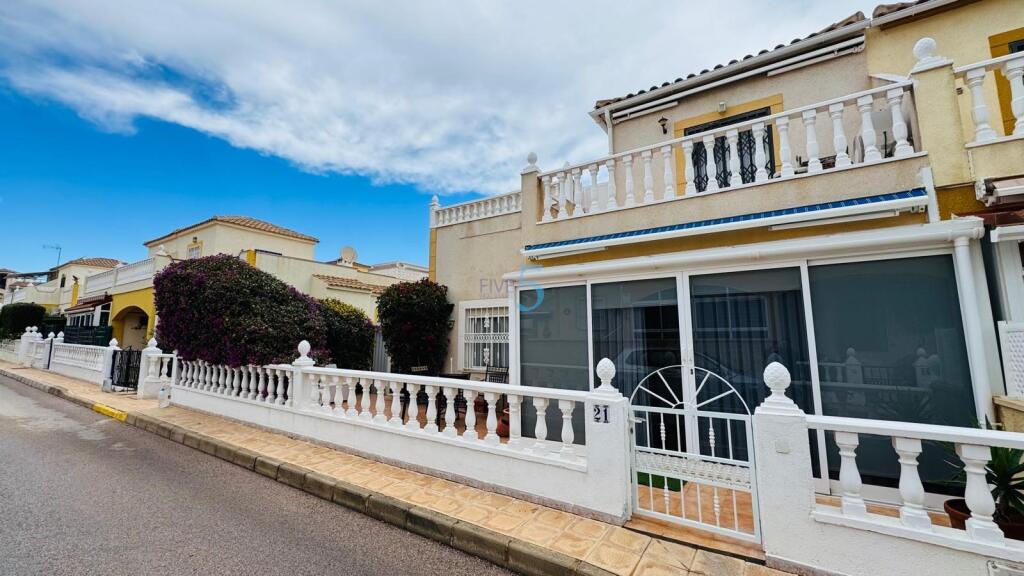 Main image of property: Valencia, Alicante, Los Altos