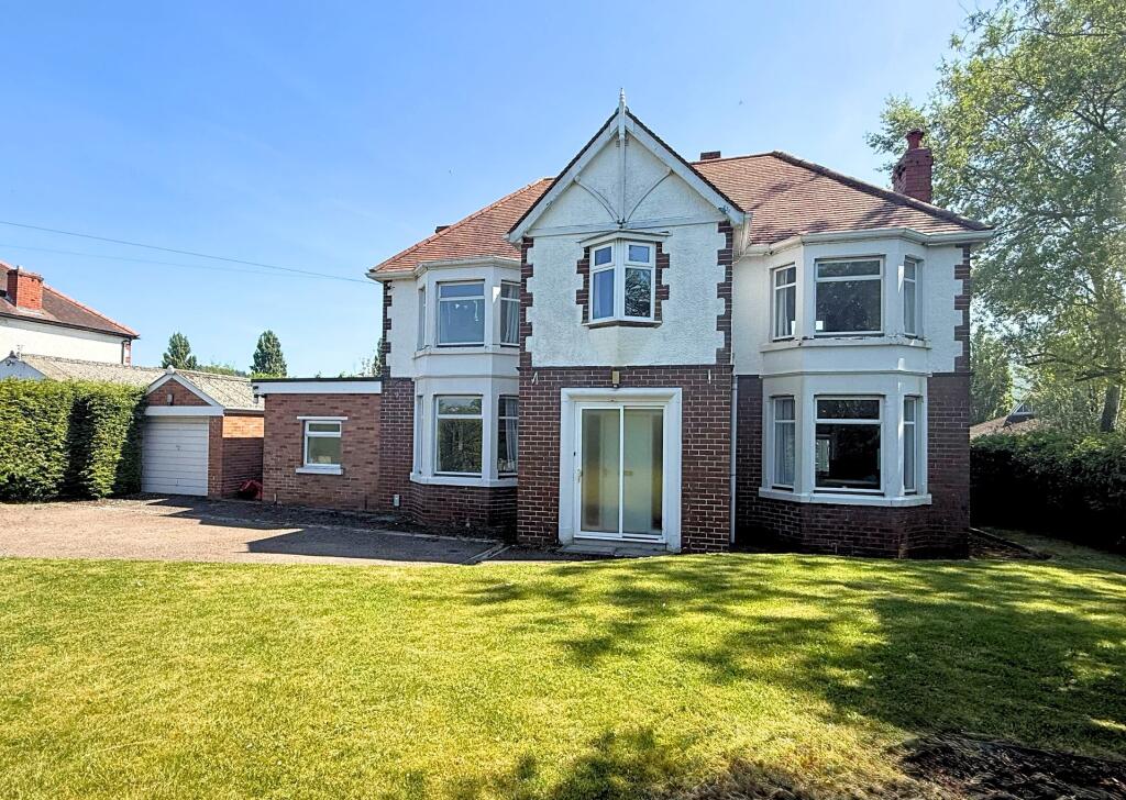 Main image of property: Hereford Road, Monmouth, NP25