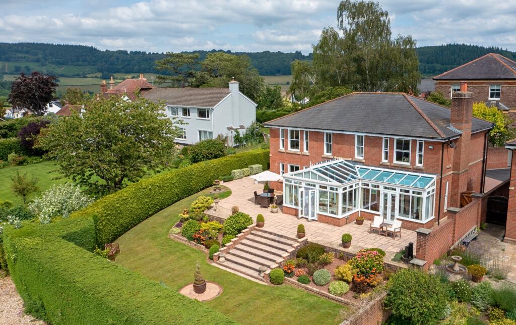 Main image of property: The Mount, Hereford Road, NP25