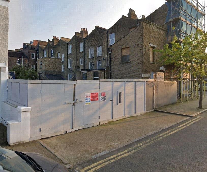 Property for sale in Chatsworth Road, London, E5