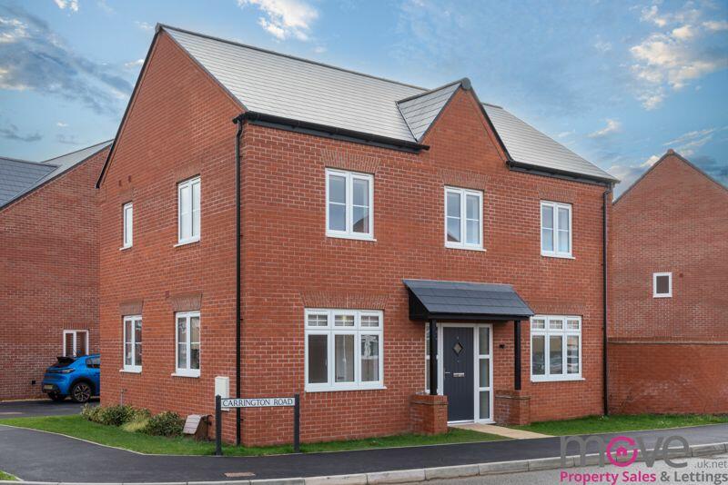 4 bedroom detached house for sale in Carrington Road , Gloucester, GL2