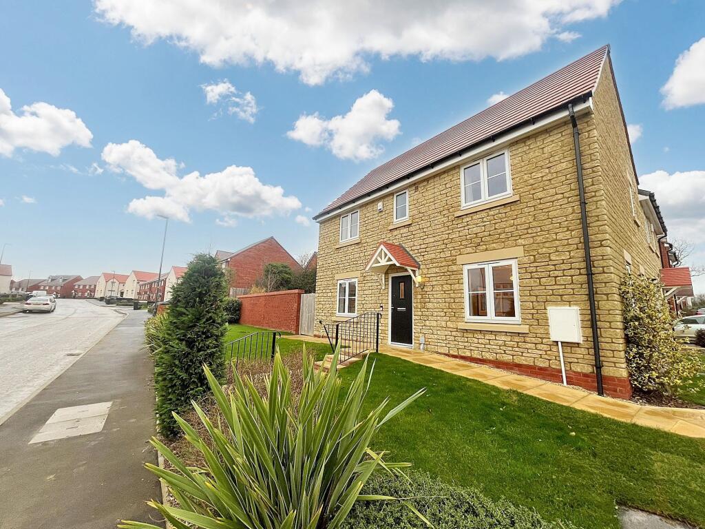 Main image of property: De Lisle Bush Way, Great Oldbury, GL10