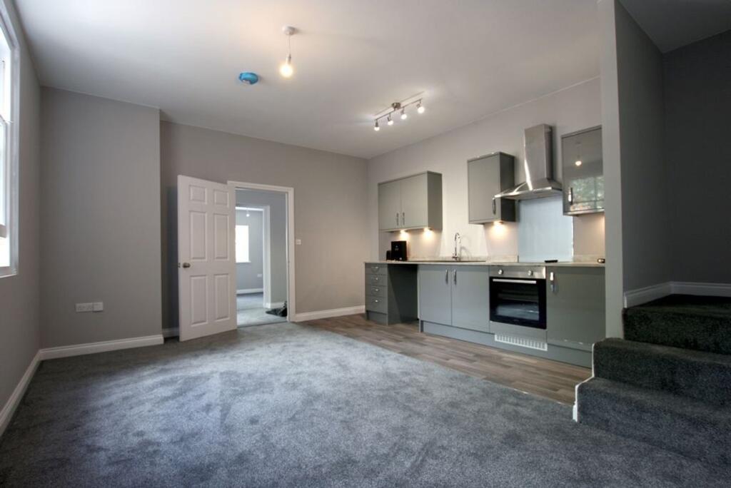 Main image of property: Spa Road, Gloucester, GL1