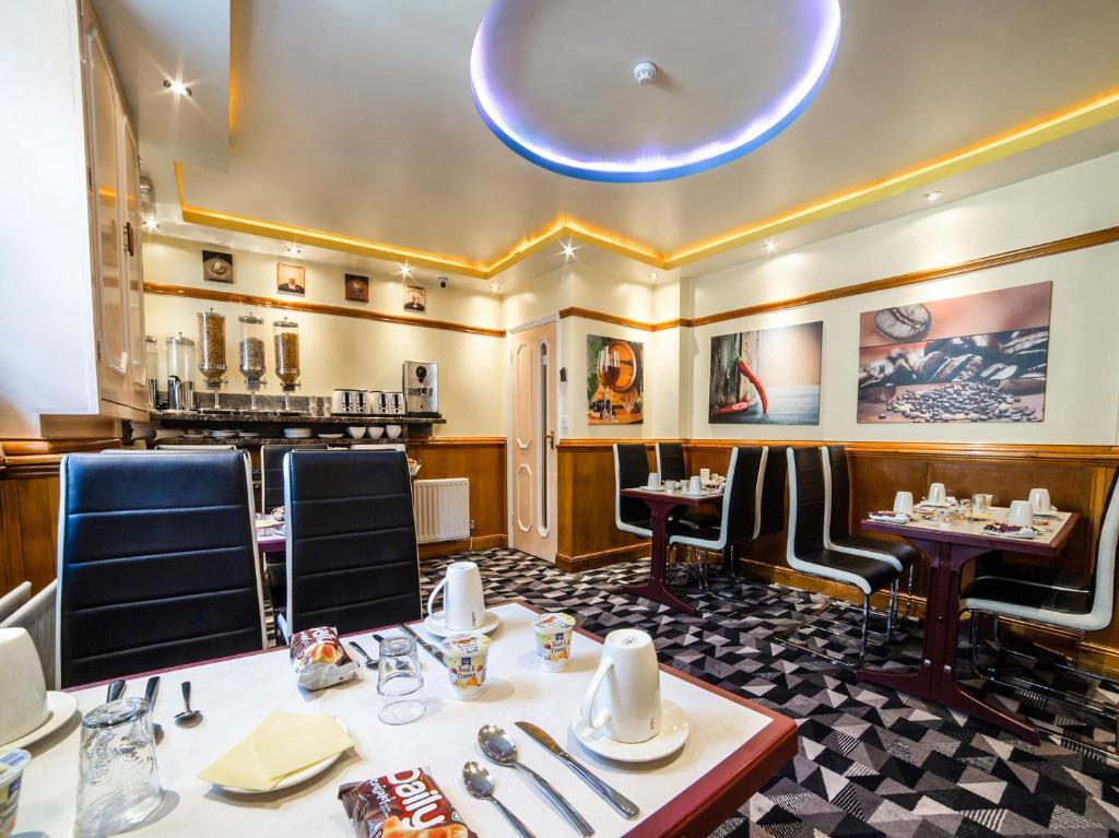 Main image of property: Hotel business + freehold - Victoria / Pimlico