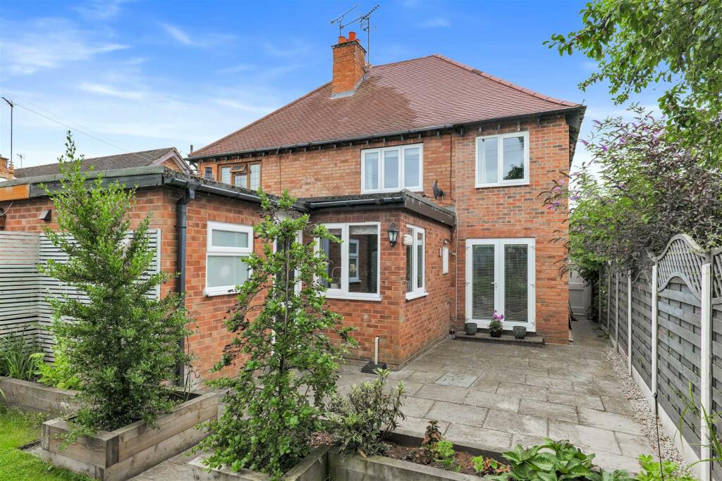Additional property image - Birmingham Road, Mappleborough Green, Warwickshire