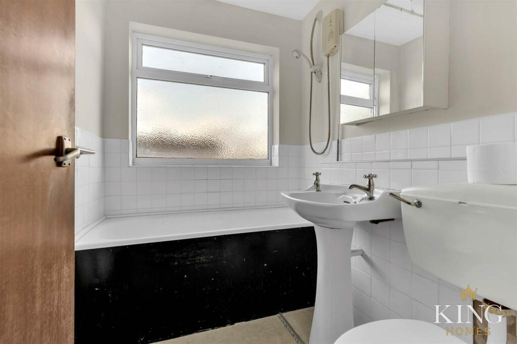 Additional property image - Manor Road, Studley