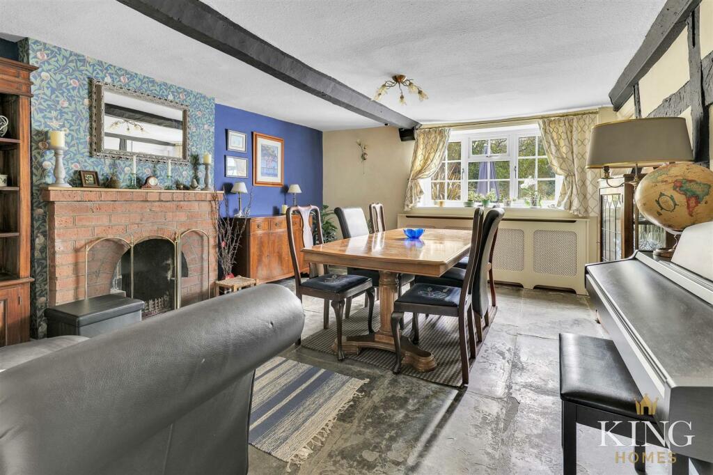 Additional property image - Evesham Road, Weethley, Alcester