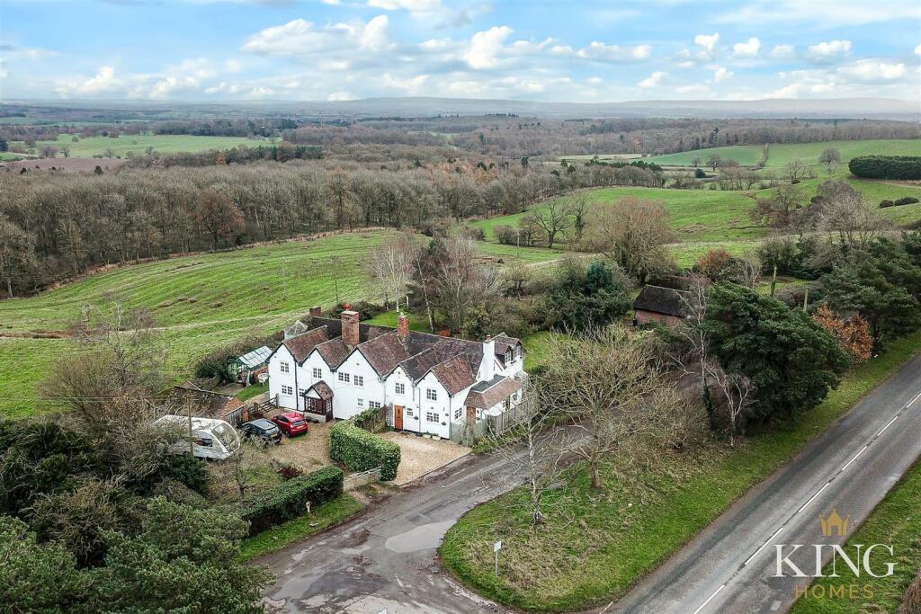 Additional property image - Evesham Road, Weethley, Alcester