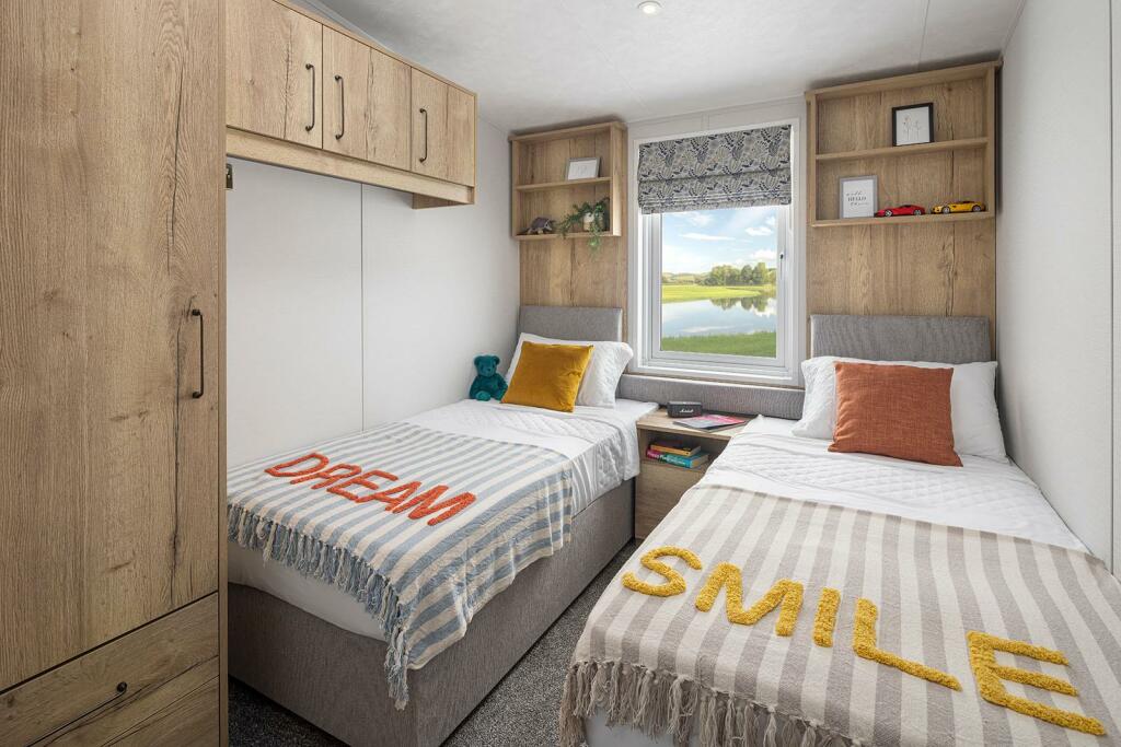 Additional property image - Longmanhill, Banff