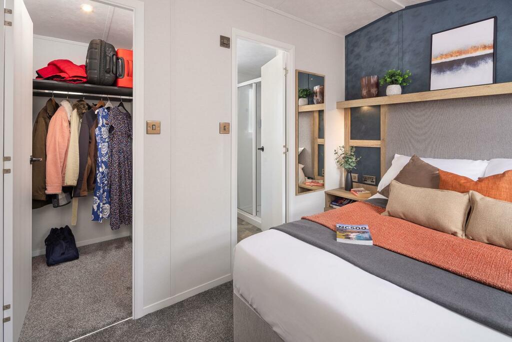 Additional property image - Longmanhill, Banff