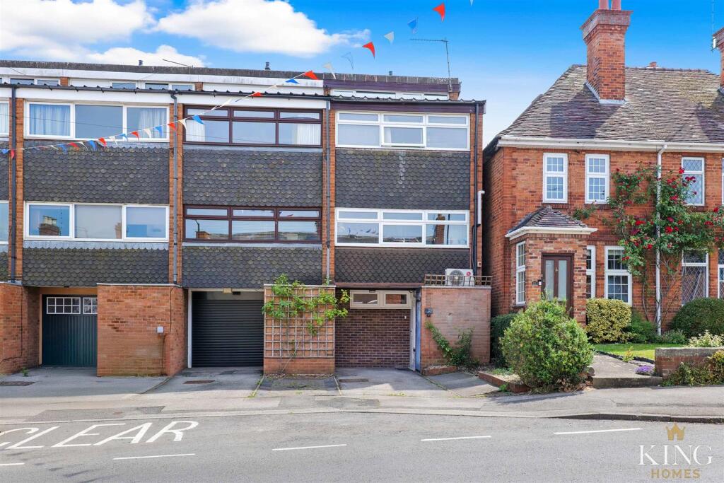 Main image of property: Henley Street, Alcester
