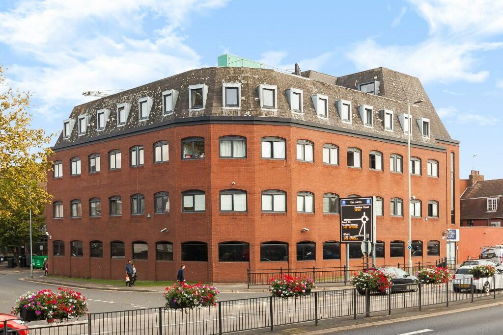 Main image of property: Parkway, Chelmsford, Essex, CM2