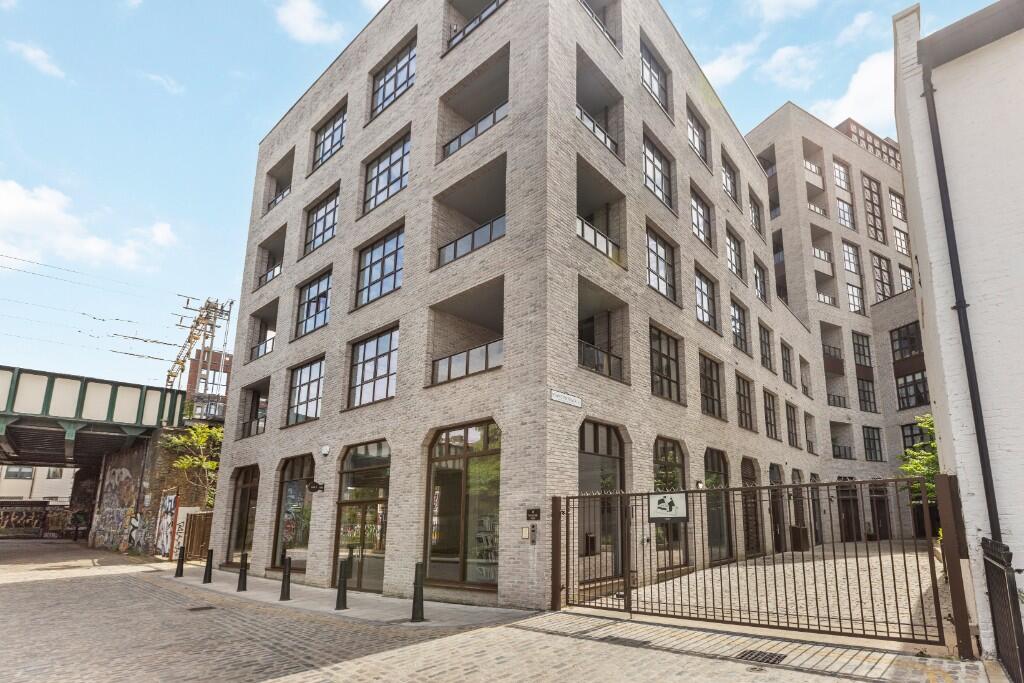 Main image of property: Stanton Walk, London, E2