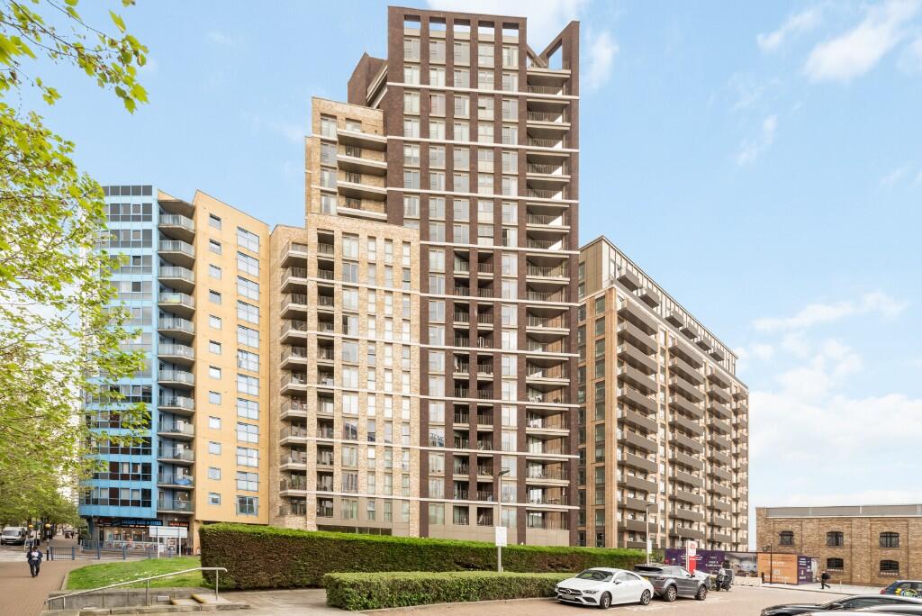 Main image of property: Western Gateway, London, E16