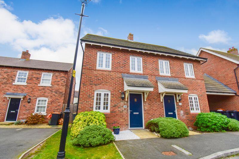 2 bedroom semidetached house for sale in Baker Drive, Kempston, MK42