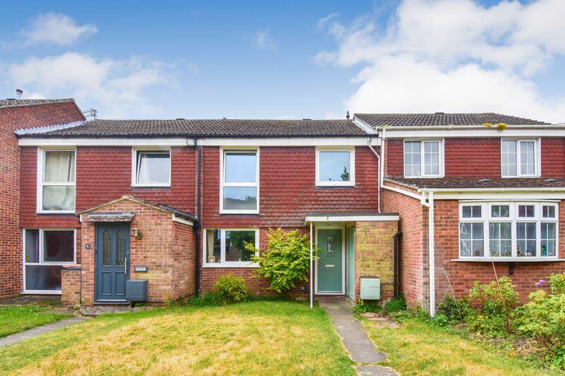 3 bedroom terraced house for sale in bs Close, Bromham, MK43