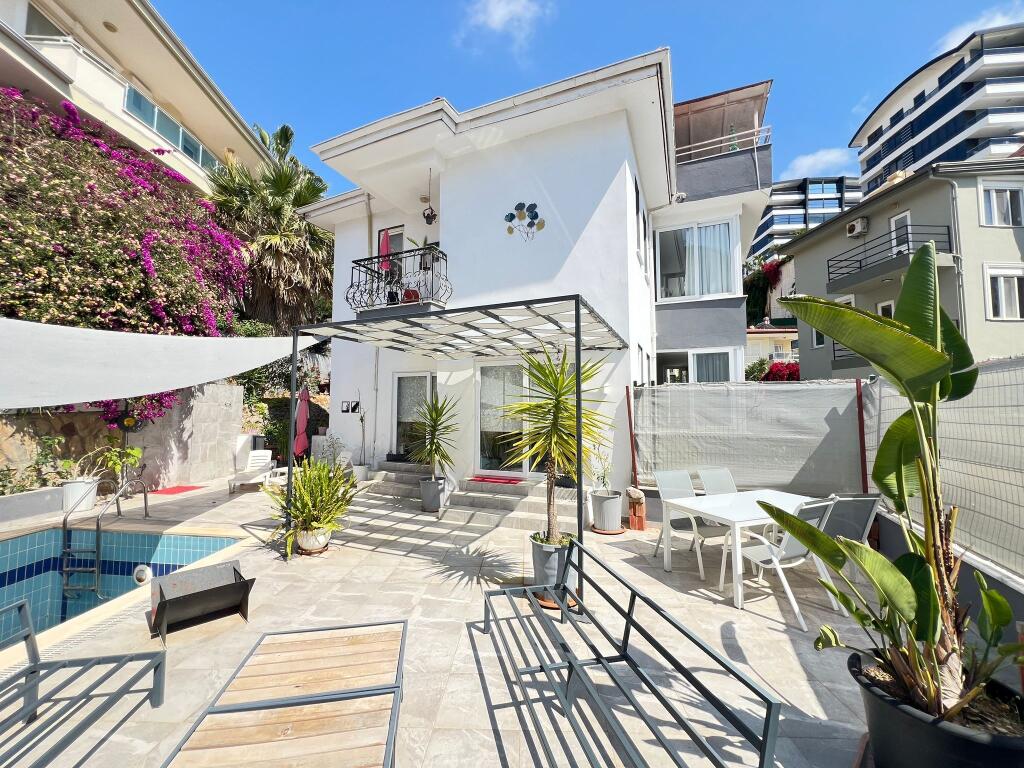 Main image of property: Antalya, Alanya, Alanya