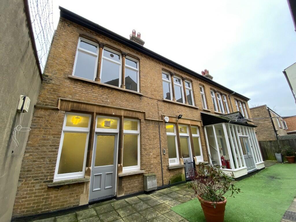 Office to lease in Weston Road, SouthendonSea, SS1