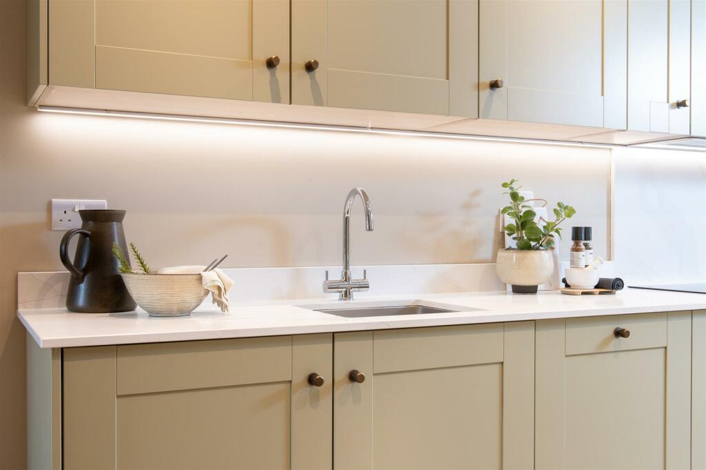 Additional property image - No 46, Maybank, Manor Way, Halesowen