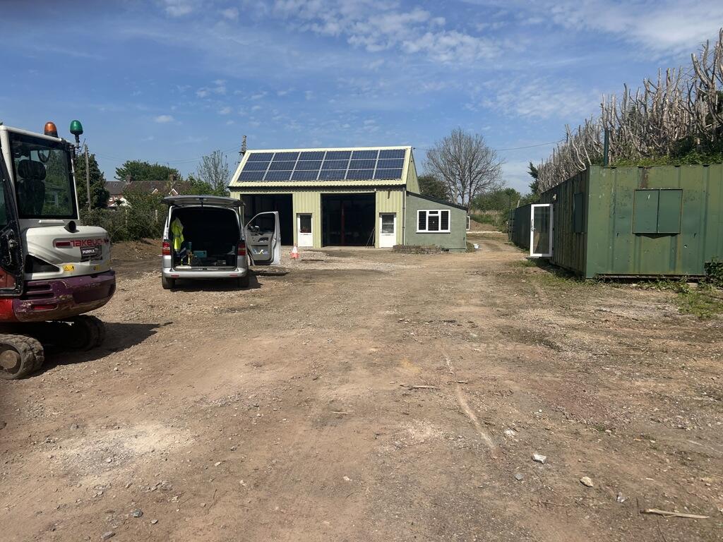 Main image of property: Flushing Meadow, Sherborne Road, Yeovil, Somerset, BA21 5BG