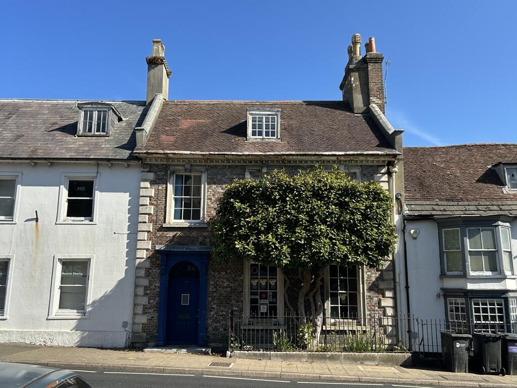 Main image of property: Savernake House, High West Street, Dorchester, Dorset, DT1 1UU