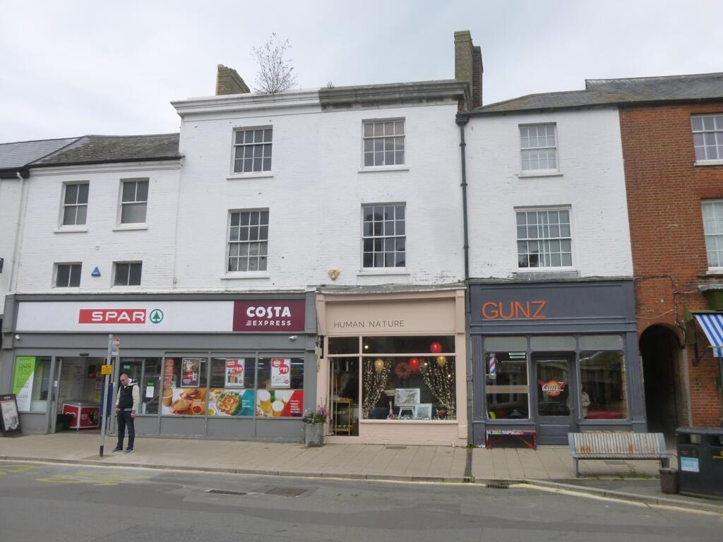 Main image of property: 25 East Street, Bridport, Dorset, DT6 3JX