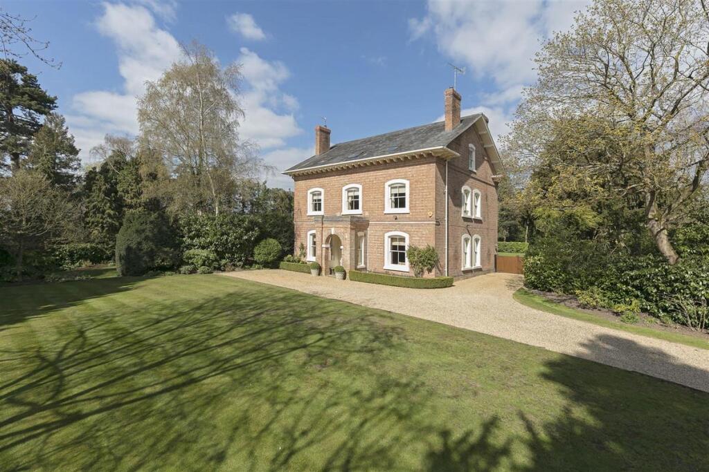 Additional property image - Alne House, Great Alne, Warwickshire