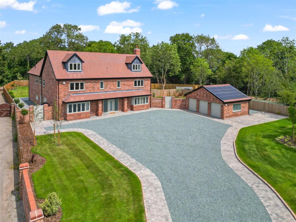 Main image of property: Ashleigh Coach House, Whitley Hill, Henley-in-Arden, B95