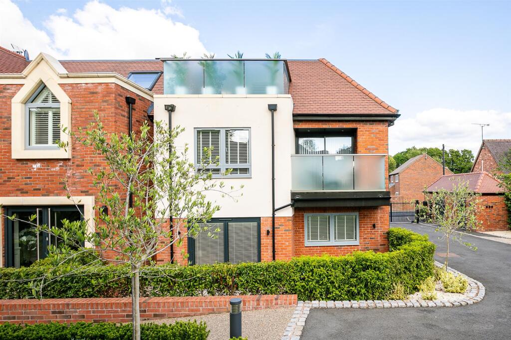 Main image of property: The Penthouse, Forge Place, Henley-in-Arden