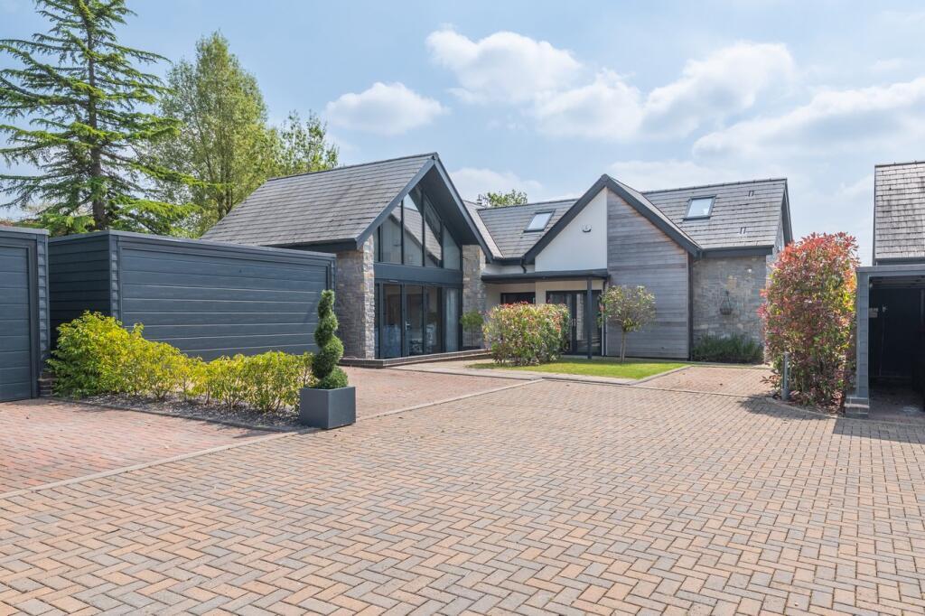 Main image of property: Nerida, The Water Gardens, Henley-In-Arden