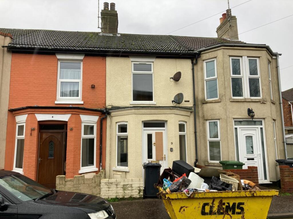 2 bedroom terraced house for sale in 9 Pavilion Road, Gorleston, Great Yarmouth, Norfolk, NR31