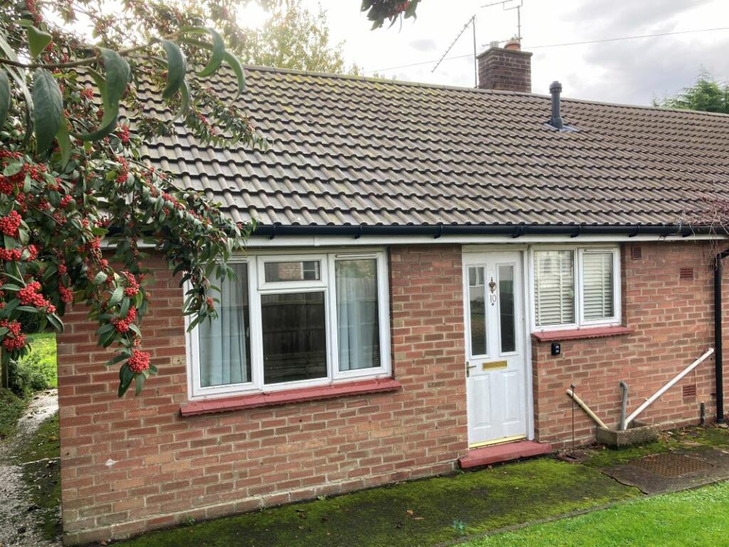 4 bedroom bungalow for sale in 4, 6, 8 & 10 Pleasant Row, Swaffham, Norfolk, PE37 7DT, PE37
