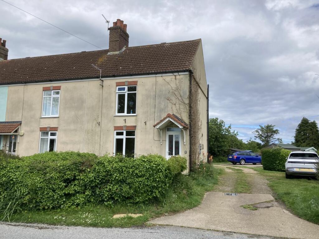 3 bedroom end of terrace house for sale in 1 Bethel Terrace, Market