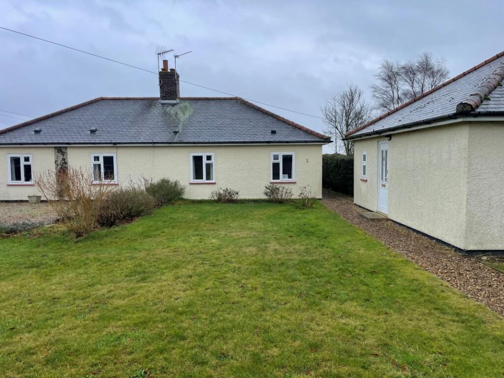 Main image of property: 3 Gipsies Lane, Ludham, Great Yarmouth, Norfolk, NR29 5PW