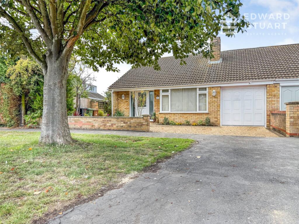 Main image of property: Topham Crescent, Thorney, Peterborough, Cambridgeshire, PE6