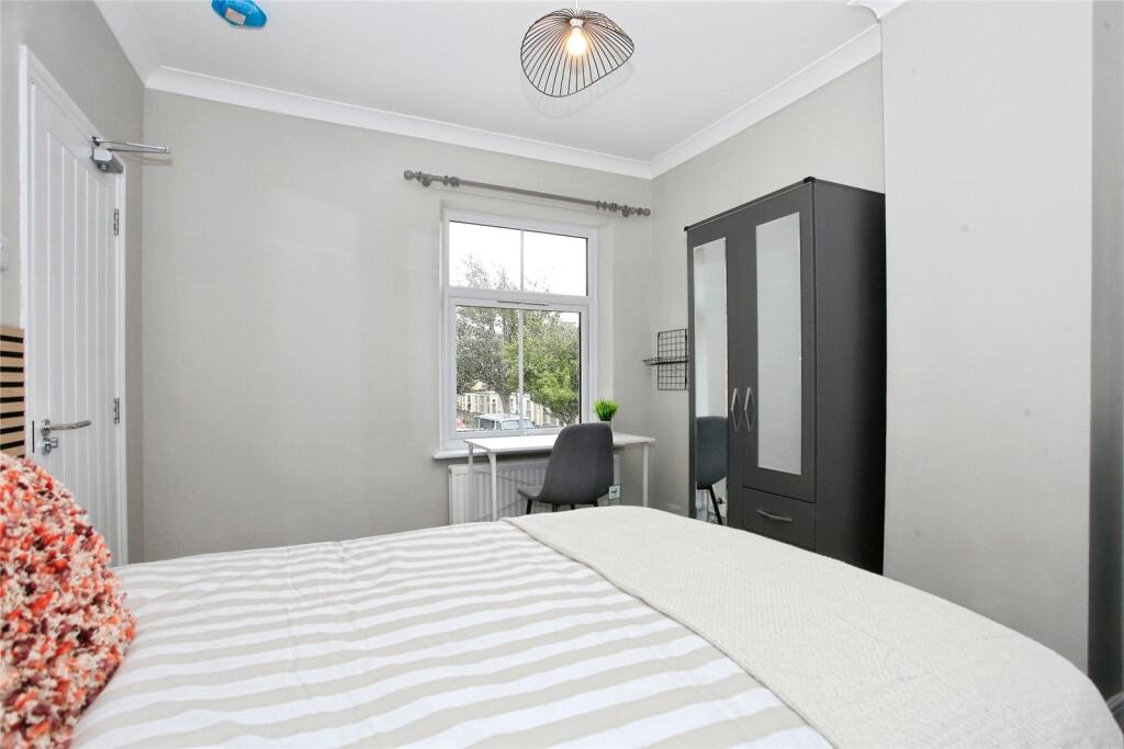 Main image of property: West Parade, Peterborough, Cambridgeshire, PE3