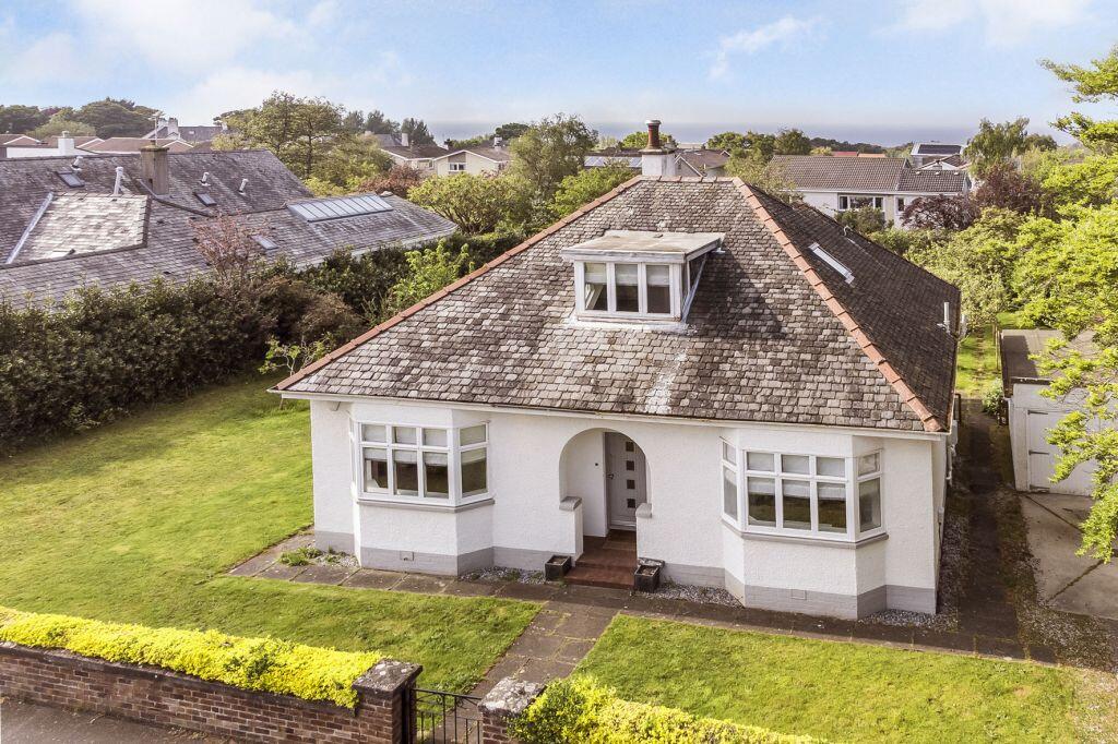 Main image of property: The Ridings, Broadgait, Gullane, EH31 2DJ