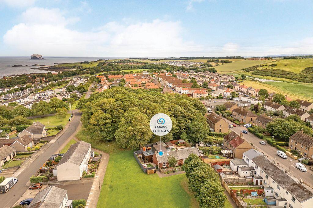 Main image of property: 2 Mains Cottages, Gilbert Avenue, North Berwick, East Lothian, EH39 4EE