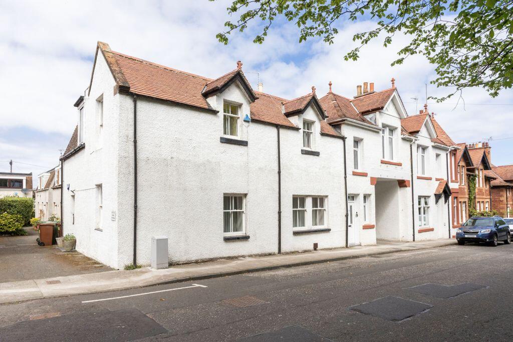 Main image of property: 37 Old Abbey Road, North Berwick, East Lothian, EH39 4BP