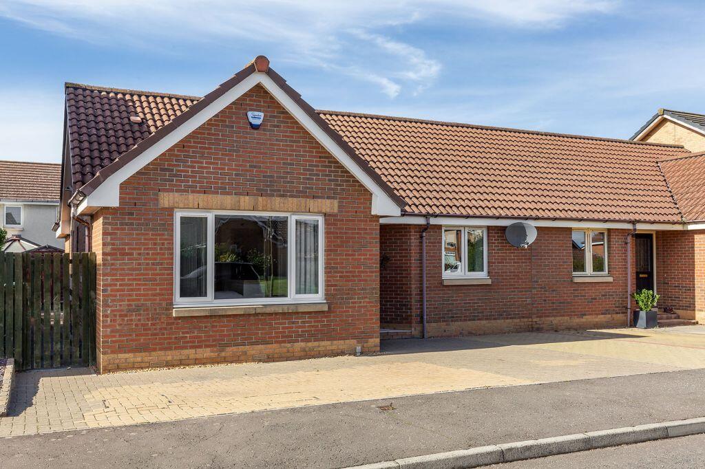 Main image of property: 19 Rowanhill Way, Port Seton, East Lothian, EH32 0SZ