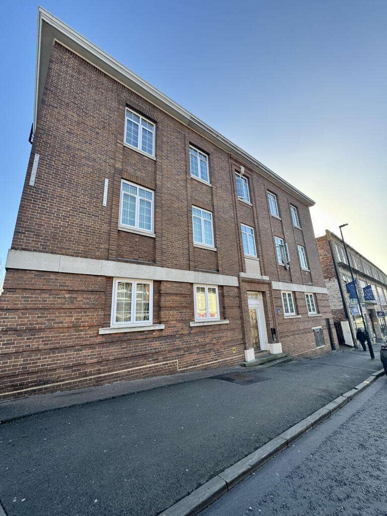 Studio apartment for sale in Rowland Hill, Blackwell Street