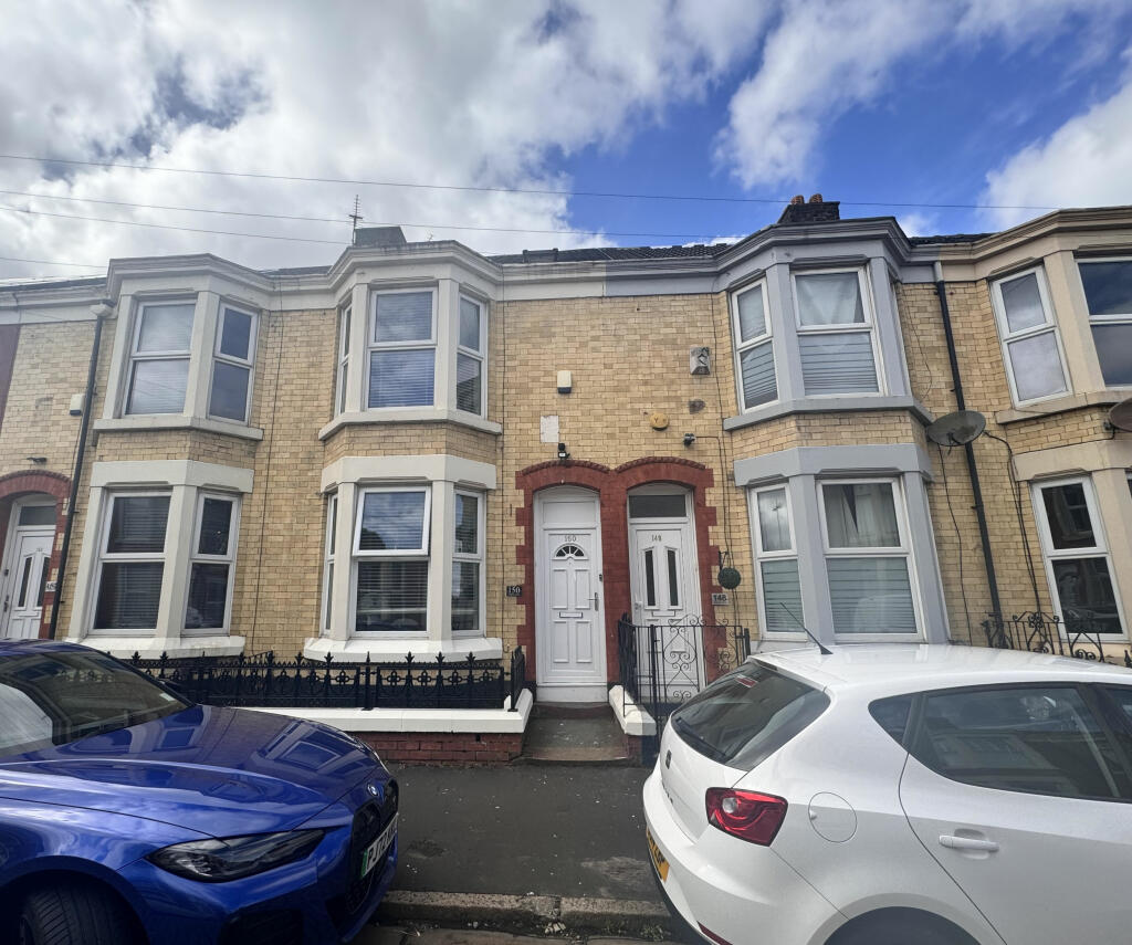 6 bedroom house of multiple occupation for sale in Empress Road