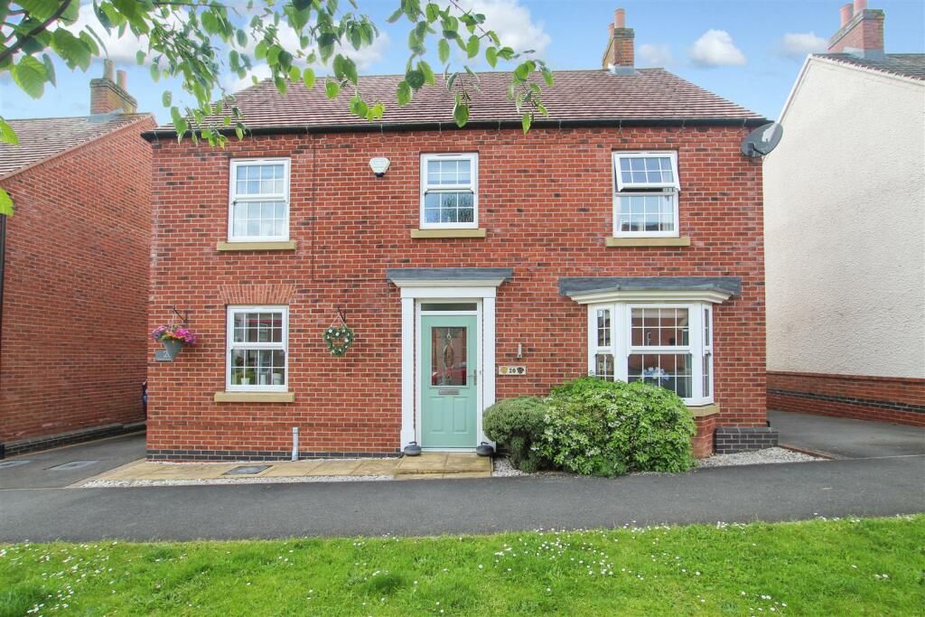 4 bedroom detached house for sale in Pickerings Avenue, Measham