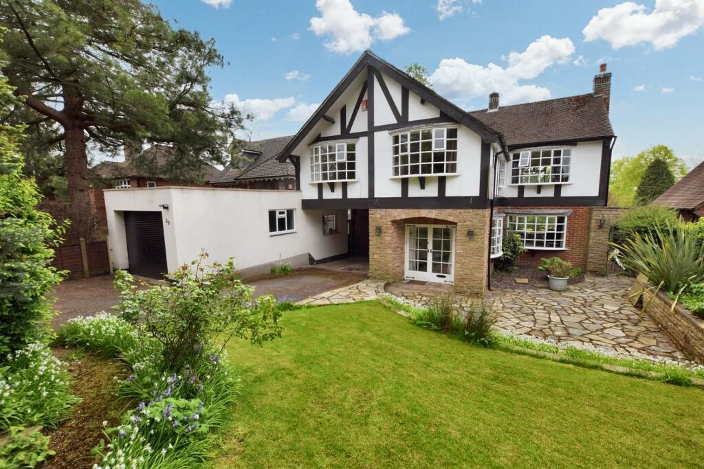 5 bedroom detached house for sale in Penny Long Lane, Darley Abbey