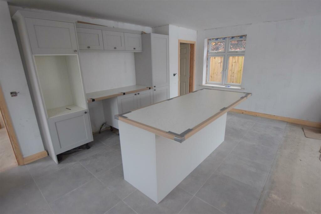 Additional property image - St Johns Road, Smalley