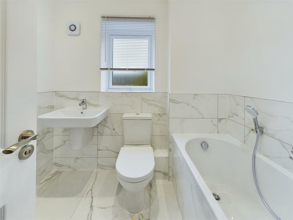 Additional property image - St Johns Road, Smalley