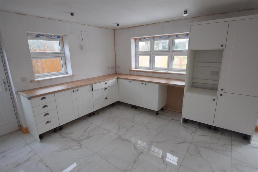 Additional property image - St Johns Road, Smalley